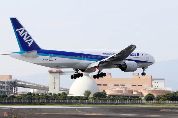 東海道新幹線運休で代役果たした「羽田→伊丹」航空便で起こった”悲劇”とは？ 「伊丹の門限」に疑問の声も