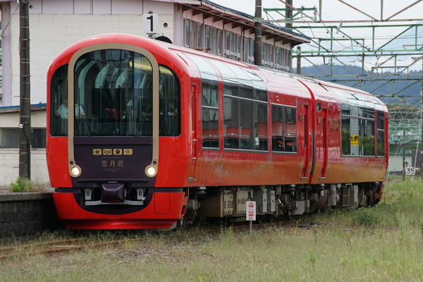 「日本最大級の窓を持つ車両」異色ルートで運行へ！ 普段は走らない路線に乗り入れ 9月に1日限定