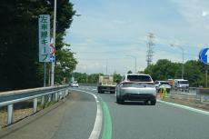 関越道の猛烈渋滞がマシになったのは「利用者のおかげ」？ 「ナゾの緑の線」のスゴイ効果 渋滞解消も視野か