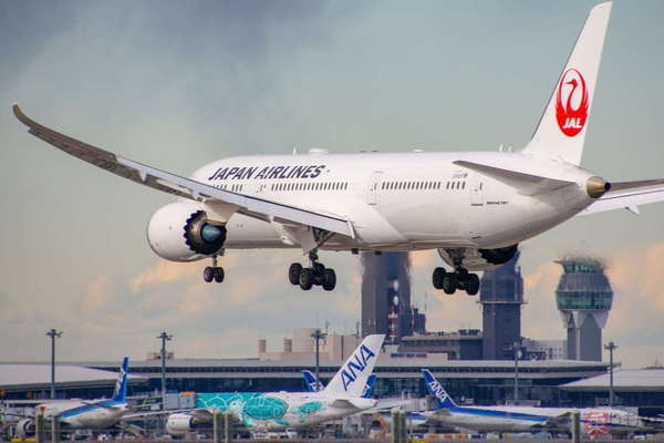 台風7号で「午後の羽田・成田空港ほぼ閉鎖」!? 「羽田で閉鎖って聞いたことない」「ヤバいよ…」な状況に