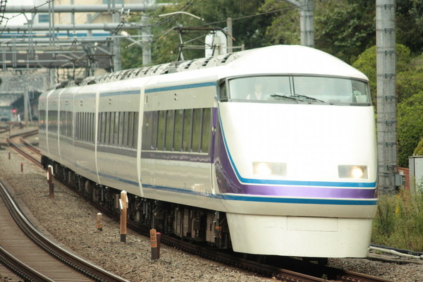 東武線で「春日部駅始発」の鬼怒川温泉行き特急が運行へ 終点で会津方面へ接続も