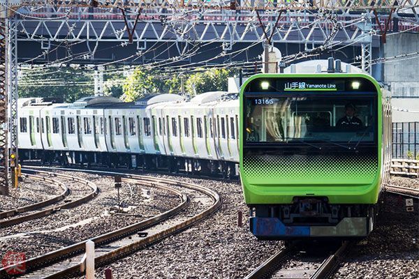 東京ど真ん中で「観光列車」運転 普段よりゆっくり一周 1両限定の“大人限定プラン”も