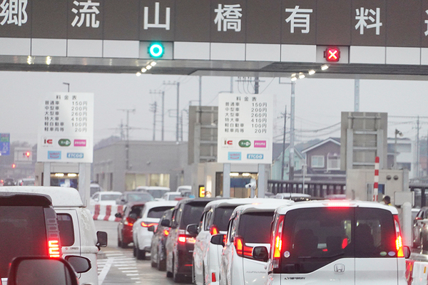 ガラガラ？いいえ「効果は出ています」 千葉－埼玉の「新たな有料橋」開通10か月 渋滞はどうなったのか？