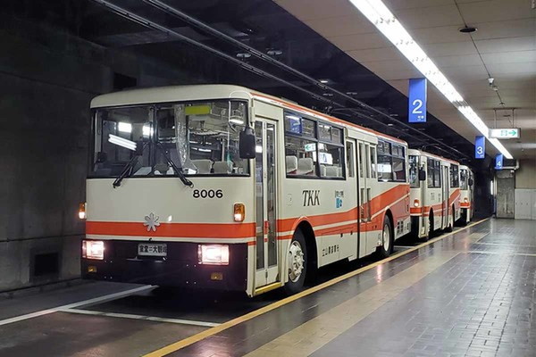 日本最後の「トロリーバス」ついに運行終了へ 所要時間わずか「10分」 ラストランの概要が決定