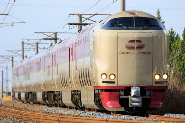 所要時間は16時間半！ゆっくり走る「サンライズ出雲」運転へ 国際線のフライトより長い!?