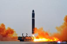 北朝鮮が弾道ミサイル発射 過去最長「86分間」飛翔して1000㎞先に落下 ”新型ICBM”の可能性も