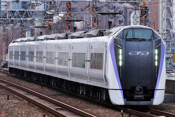 特急「あずさ／かいじ」の“東京駅発”一気に増加へ 「ホリデー快速」も延長 3月ダイヤ改正