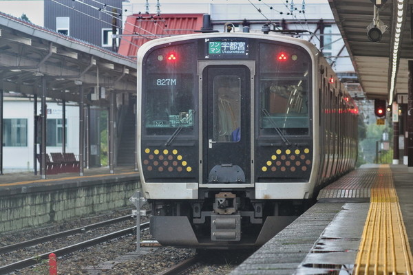 「大混雑するローカル線」ついに増発へ！ “2駅だけ走る短距離列車”を設定 来年3月ダイヤ改正で