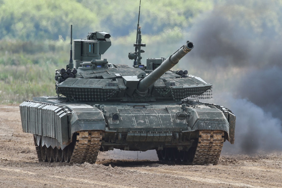 ロシア軍のT-90と対峙 “緊迫の戦車戦”を公開「かなり稀な状況」ウ軍が練度の違いを見せる