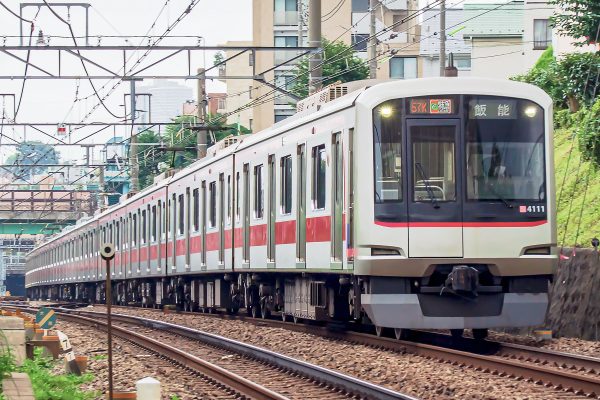 コロナ禍5年、鉄道の「傷」は癒えたのか？ 東西で異なる回復傾向 “蒸発した需要”を穴埋めするための施策とは