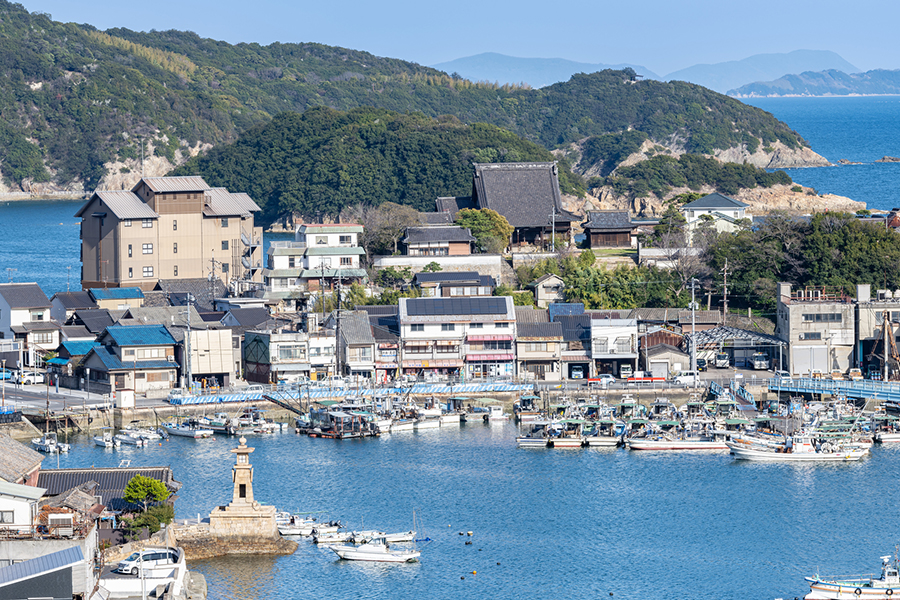 ジブリ映画ゆかりの地「まるごと迂回トンネル」ついに開通 40年来の“悲願”実現へ 細道だらけの市街地が激変？