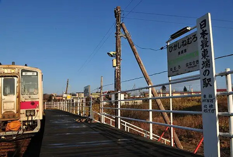 廃止直前に最東端・最西端の駅を一気に制覇！ 最終列車の出発にも立ち会う 鉄道で3000km移動