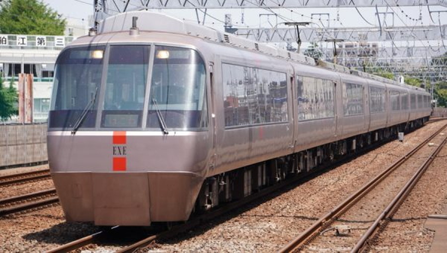 小田急線で「夜行列車」運転へ 特急が走らない “行き止まり路線”にロマンスカーが乗り入れ