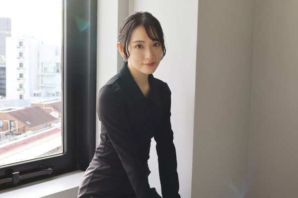 生駒里奈が語る俳優業への思い　「自分ではない瞬間が多ければ多いほど自分の人生が楽しい」【インタビュー】