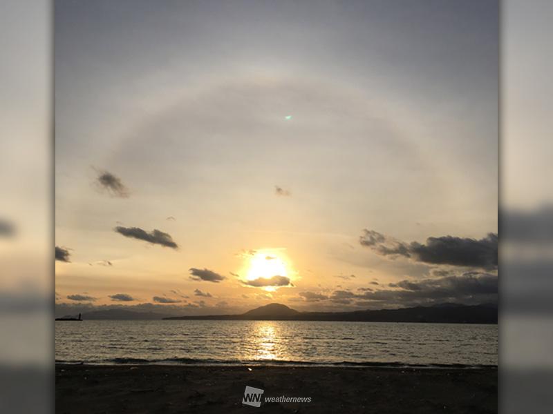 
沈むハロは天気下り坂のサイン
        