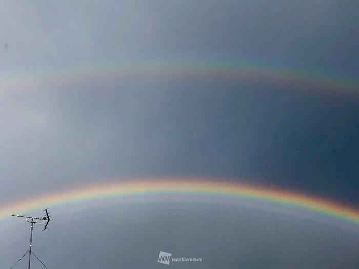 
新潟で二重の虹　仙台など太平洋側でも低い虹
        