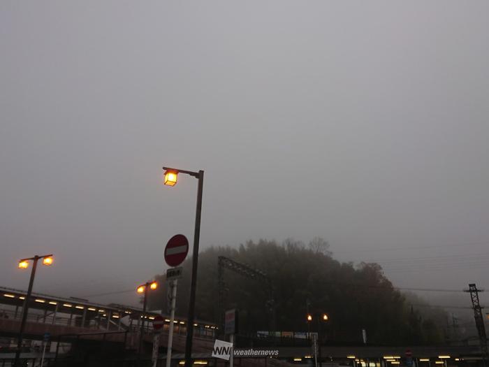 
今朝は近畿や中四国で霧が発生　大阪も一部で見通し悪化
        
