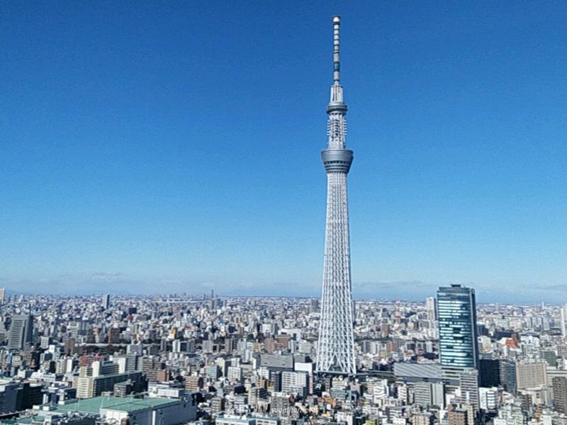 
澄んだ青空は乾燥の証　北風で空気はカラカラ
        