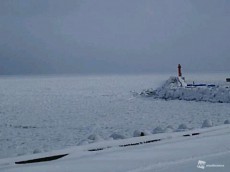 
網走で流氷接岸初日 去年や平年より4日早い到来
        