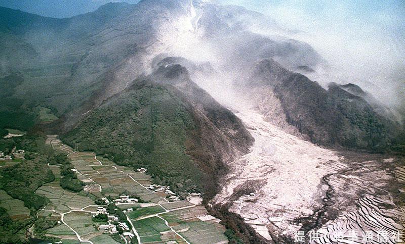 
平成史　災害①　平成3年　火砕流の脅威を見せつけた雲仙普賢岳噴火
        