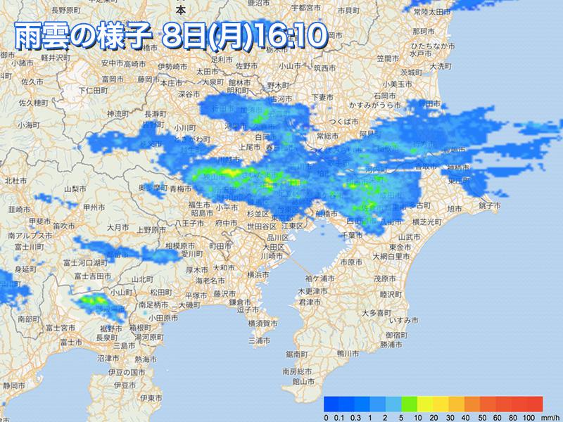 
東京など夜にかけて本降りの雨
        