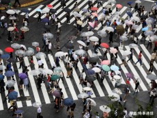 
関東　迫る梅雨入り　今年はどんな梅雨になる？
        