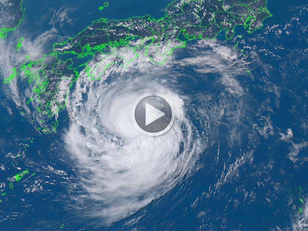 
台風8号 四国沖へ　今夜から九州接近　急に強まる風雨に警戒
        