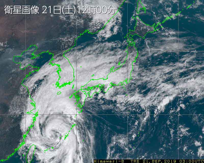 
大型で強い台風17号　直径1300kmの大きな強風域が九州に迫る
        