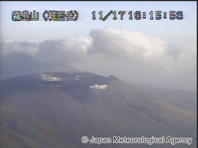 
霧島山・新燃岳　噴火警戒レベル2に引き上げ　火山性地震が増加
        