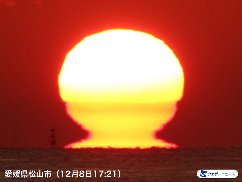 
愛媛や静岡で「だるま夕日」　青空の日曜日を締めくくり
        