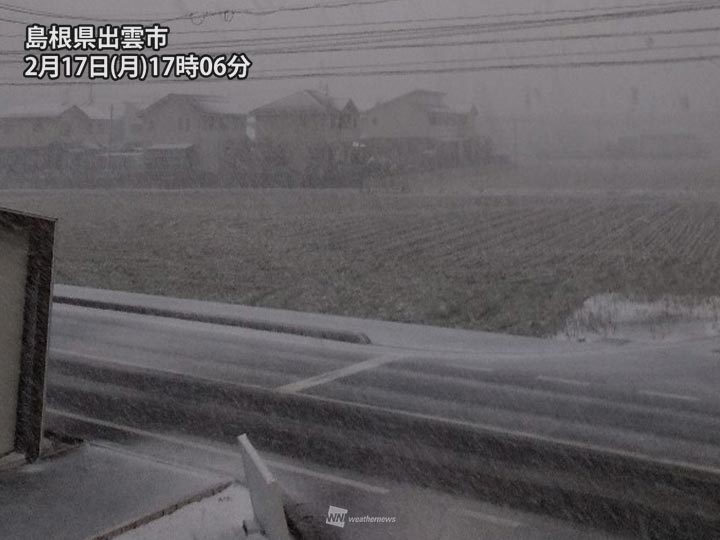 
西日本は今夜が大雪ピーク　北陸も積雪の急増に警戒
        