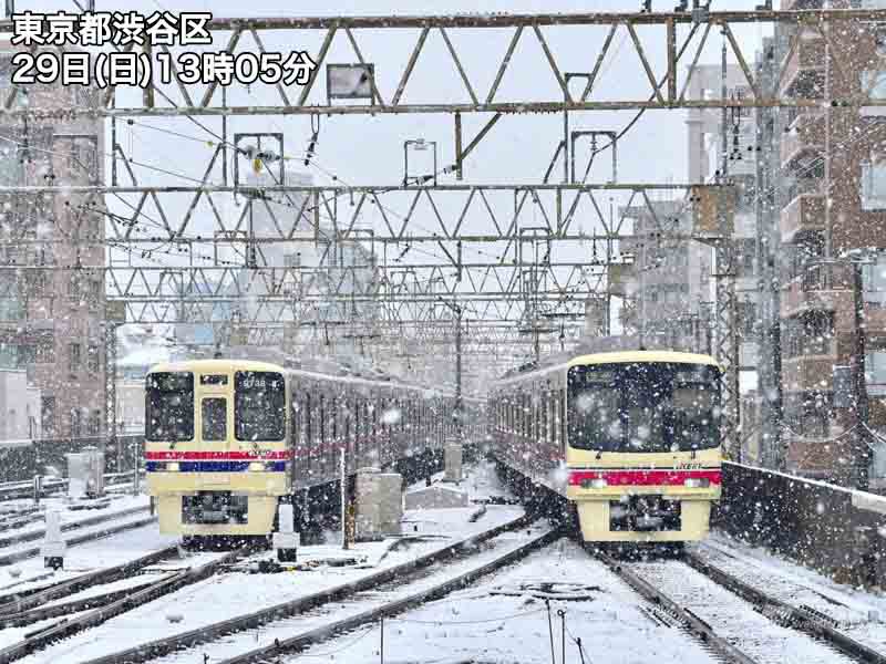 
東京で今季初の積雪1cm観測　関東の雪は峠越える
        