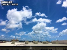 
沖縄・那覇は9日連続の真夏日　週末は久しぶりの雨
        