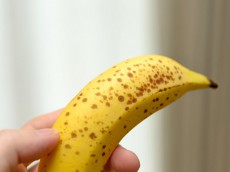 
日持ちさせるコツは「1本ずつ分ける」!?　夏のバナナの効果的な保存方法
        