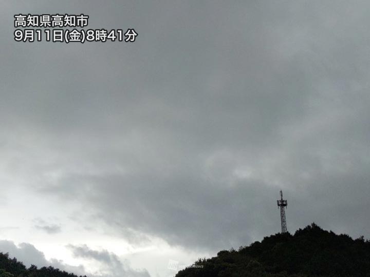 本州付近に前線が停滞　今日も激しい雨や雷に注意