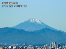 全国的にすっきり秋晴れ！東京都心からは富士山の登山道までくっきり