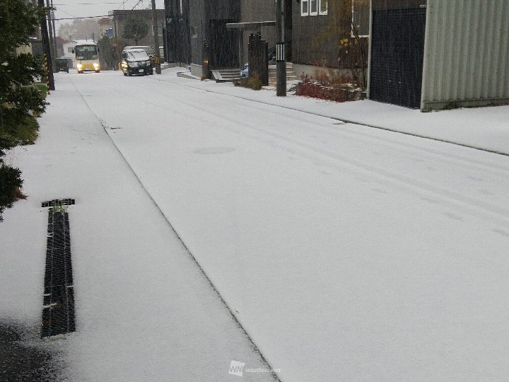 札幌市内でも積雪　雷やあられにも注意　大気の状態が不安定