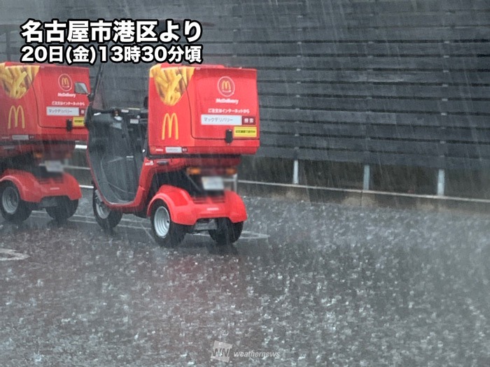 名古屋など東海で激しい雨　落雷や突風にも注意