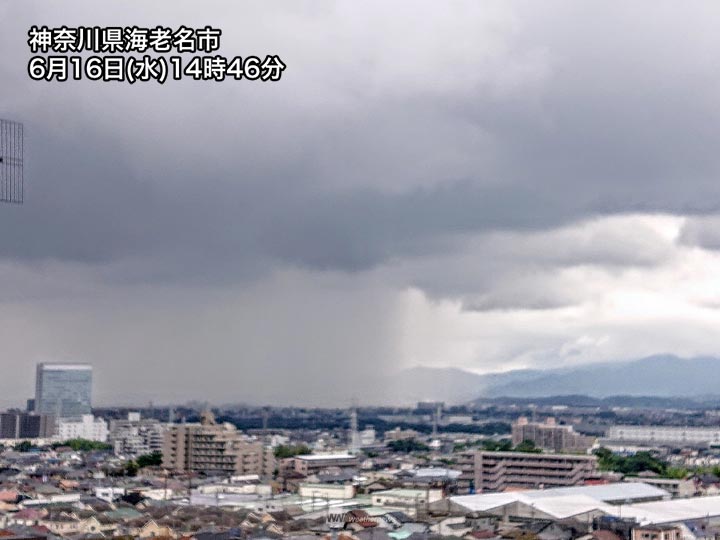 神奈川では巨大な雨柱も　関東各地で雷雨が続く