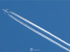 飛行機雲はどうしてできるの？ 飛行機雲と天気の関係｜Infoseekニュース