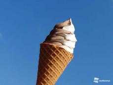 今日はソフトクリームの日　味と暑さ、売れ行きのヒミツ