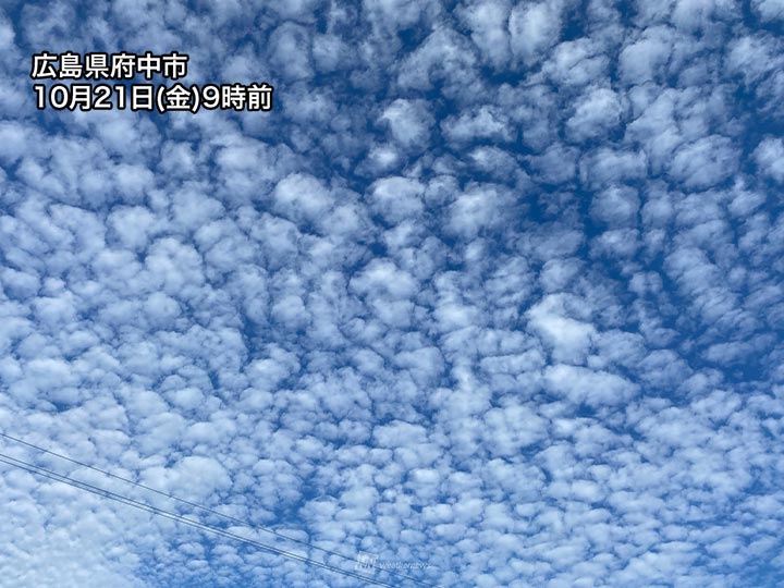 西日本の空にうろこ雲　今夜にかけて雲は増加