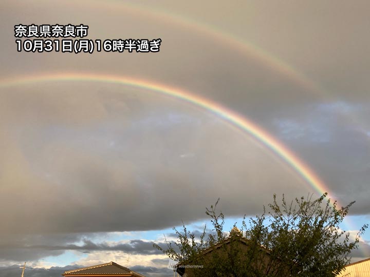 京都、奈良にダブルレインボーや過剰虹　見える仕組みは？