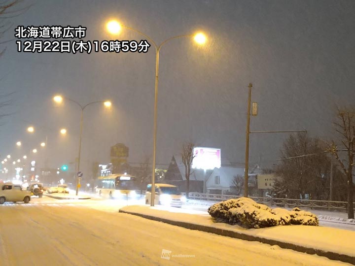 北海道で強い雪　明日は北陸～山陰で大雪警戒　寒波は週明けまで継続