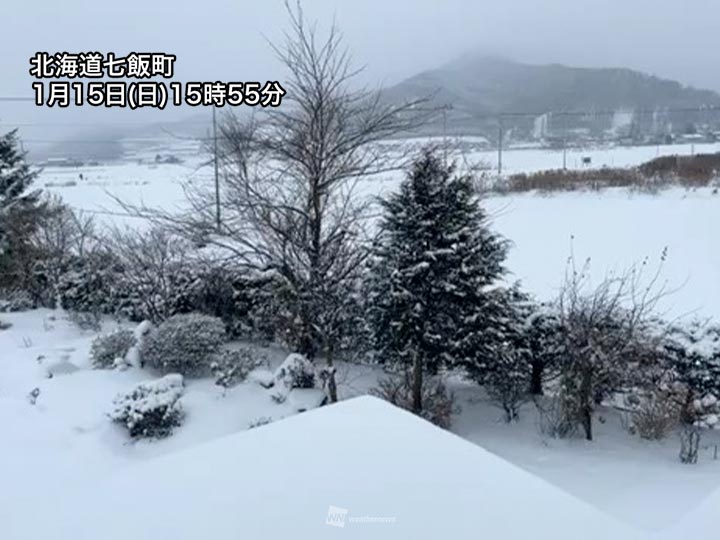 津軽海峡の周辺で断続的に強い雪　函館で一気に10cm以上積雪増える