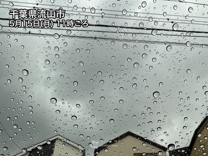 低気圧の動きが遅く雨が長引く 東日本や北日本は強雨に注意
