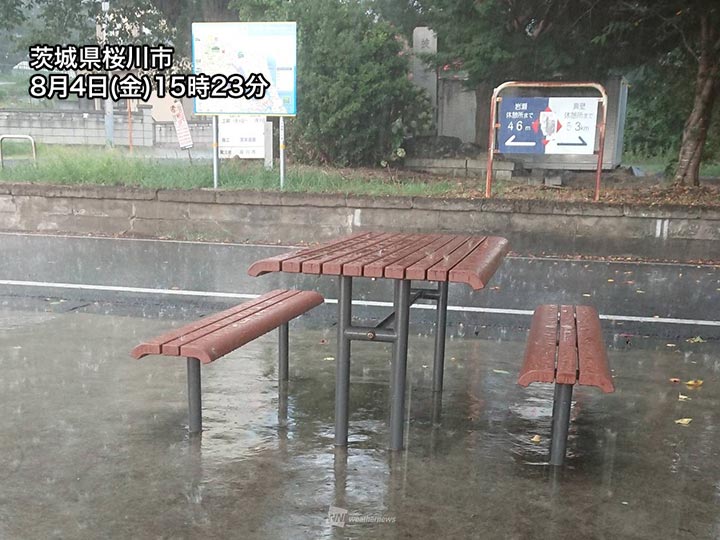 近畿から関東、東北で雨雲が発達　激しい雷雨や突風などに注意