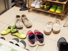 暑い時期に気になる、靴や靴箱の臭い対策に最適なアイテムとは？