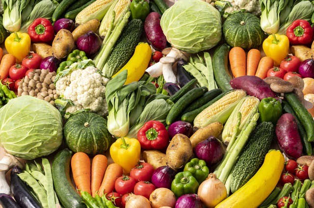 野菜を1日350g以上食べていますか？　8月31日「野菜の日」