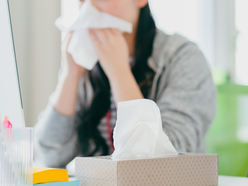 花粉の季節に知りたい　正しい鼻のかみ方